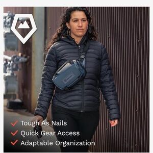 NWT WANDRD ROGUE V1 3LCompact Camera Sling Crossbody Bag with Fast Access, 3-Way